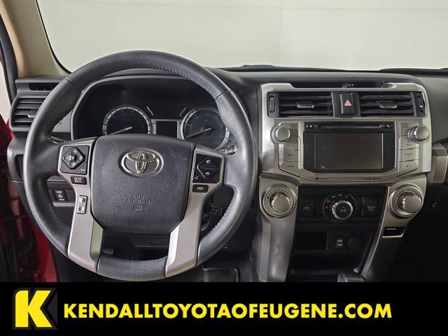 Used 2019 Toyota 4Runner SR5 AWD/4WD image 10