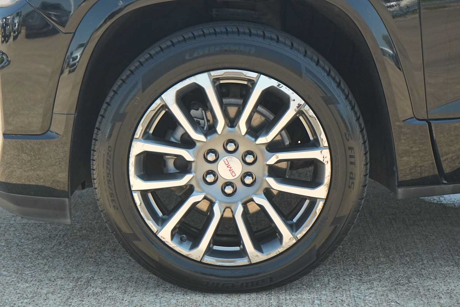 Used 2023 GMC Acadia Denali FWD image 7