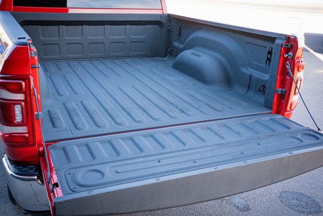Used 2024 RAM 3500 Big Horn w/ Bed Utility Group image 10