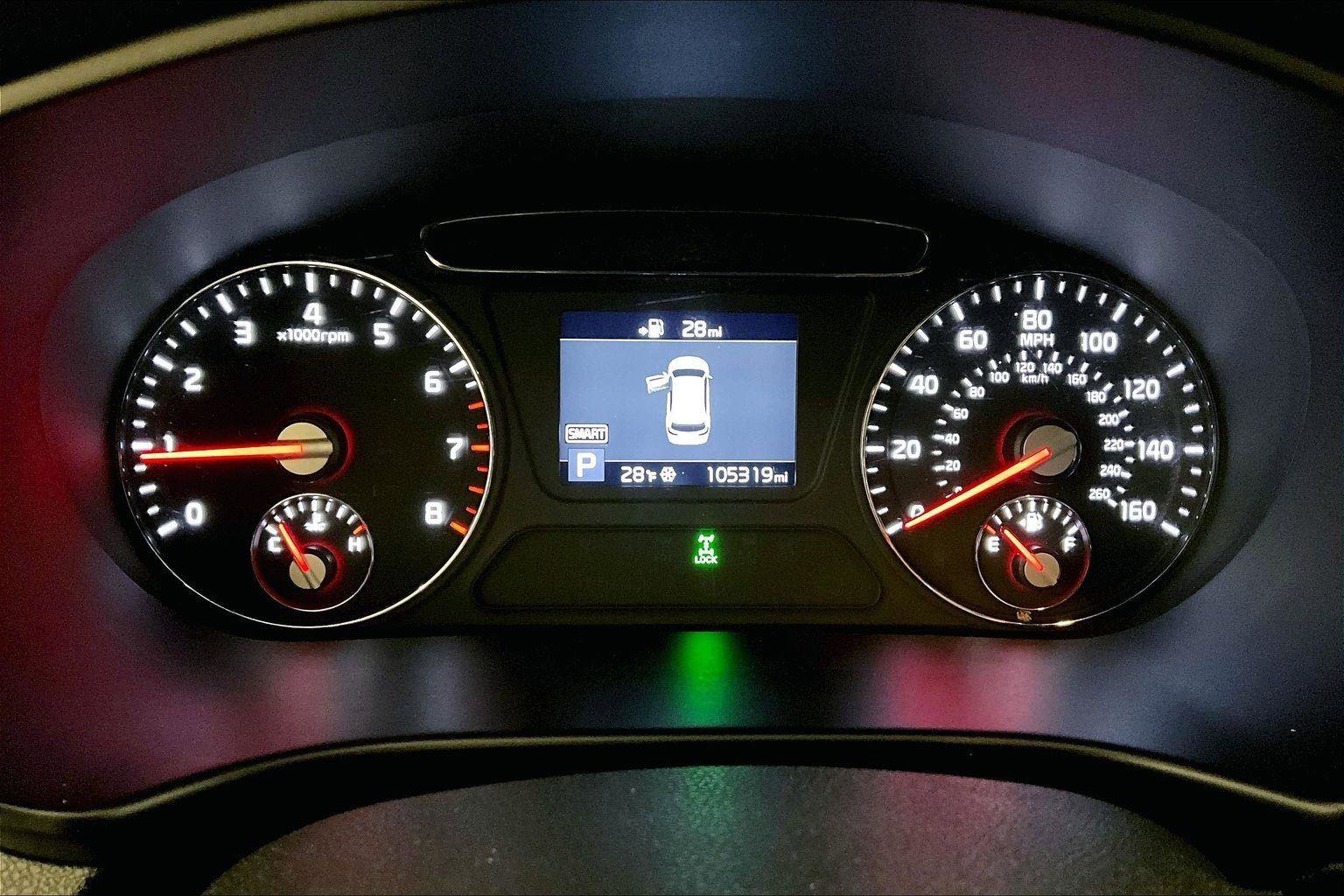 Used 2020 Kia Sorento AWD V6 image 20