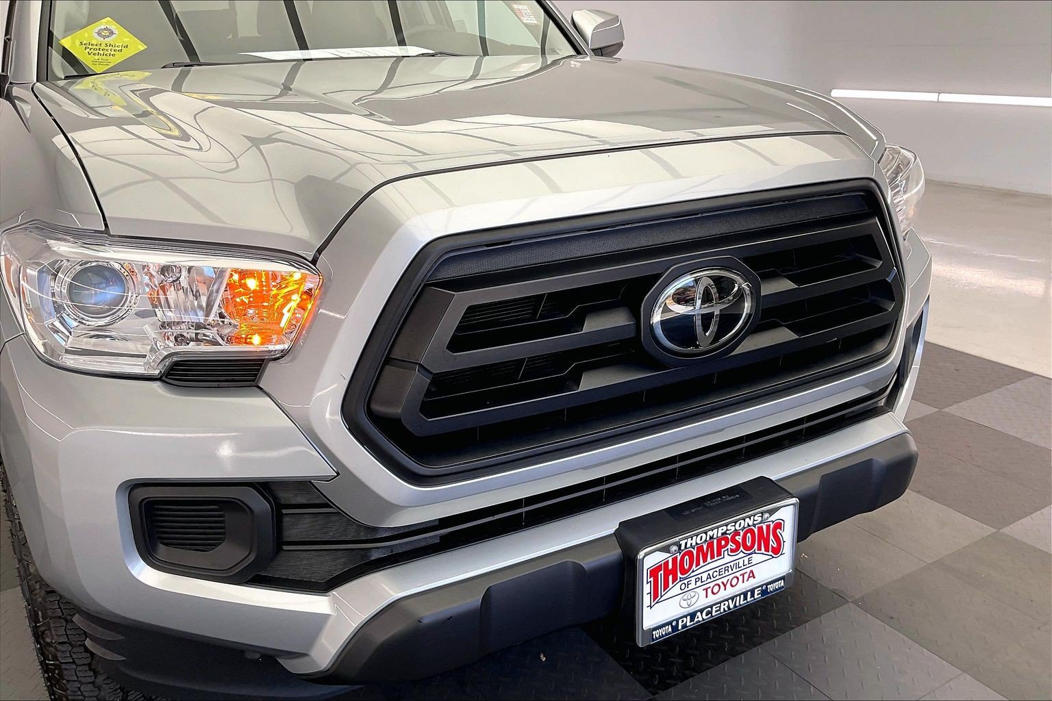 Used 2022 Toyota Tacoma SR w/ SR Convenience Package RWD image 30