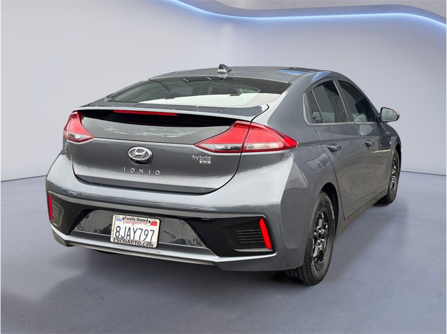 Used 2017 Hyundai Ioniq Blue FWD image 6