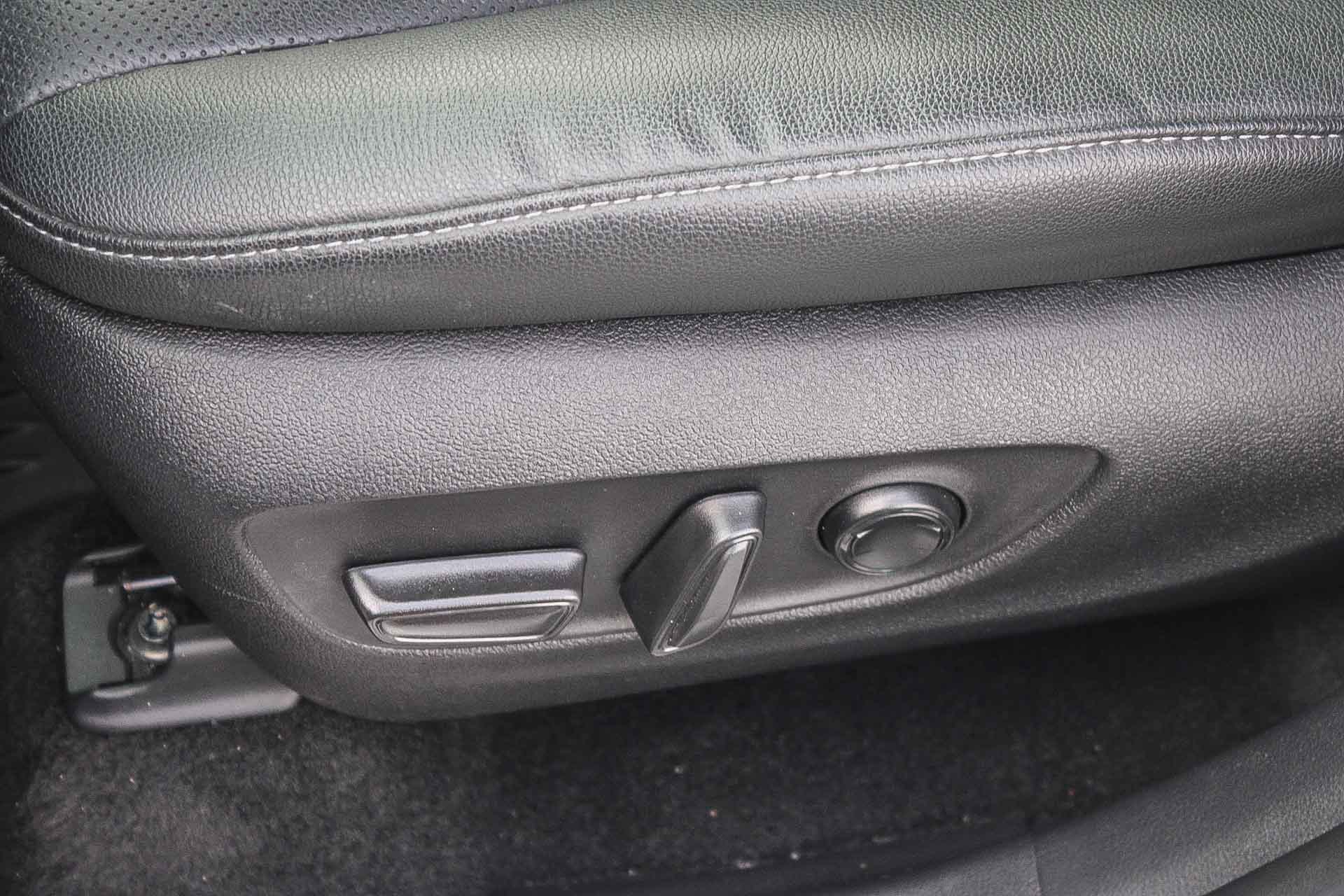 Certified 2025 Toyota Grand Highlander AWD Hybrid image 22