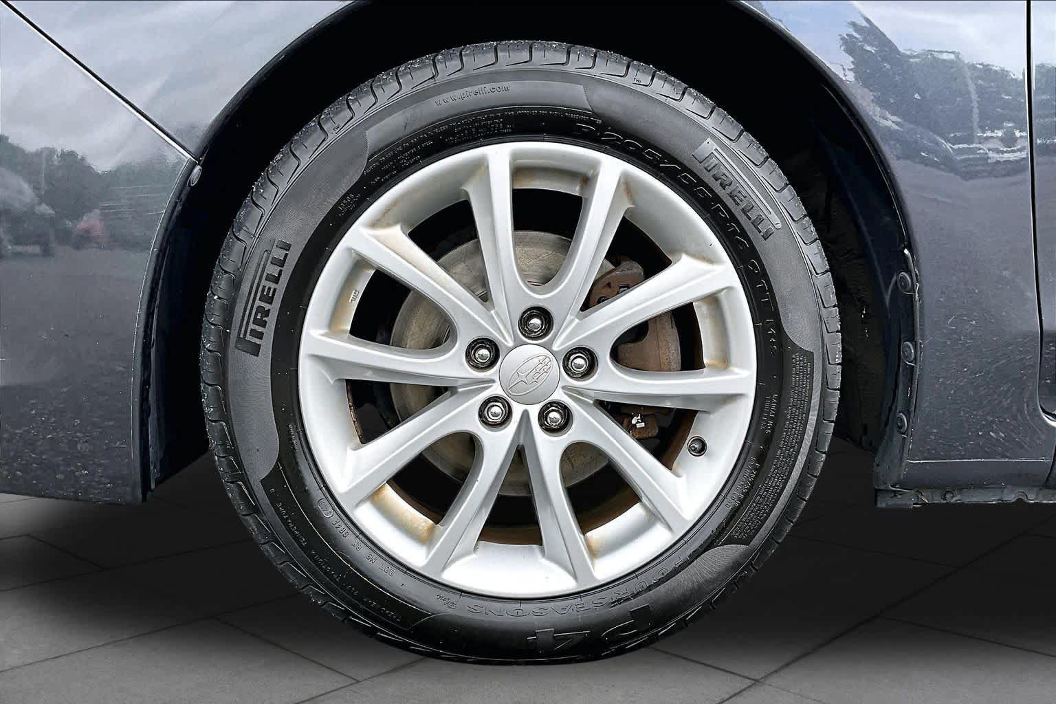 Used 2013 Subaru Impreza 2.0i Premium w/ All-Weather Pkg AWD/4WD image 11