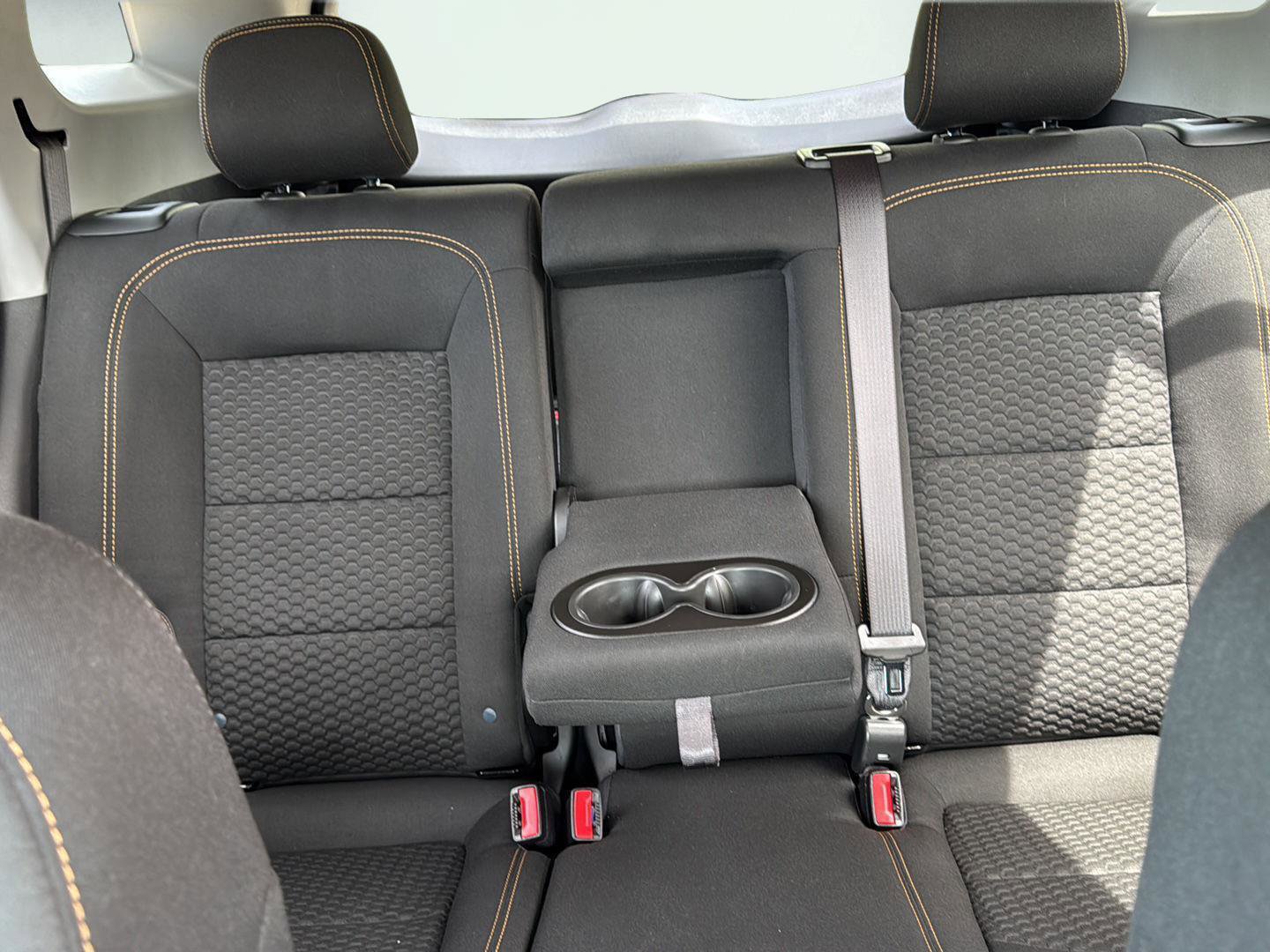 Used 2021 GMC Terrain SLE w/ Driver Convenience Package AWD/4WD image 19