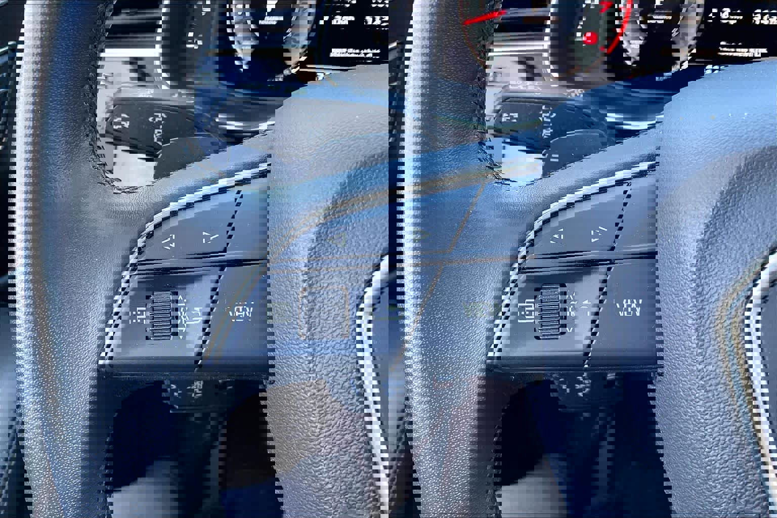 Used 2023 Audi Q7 Premium Plus w/ Premium Plus Package image 24