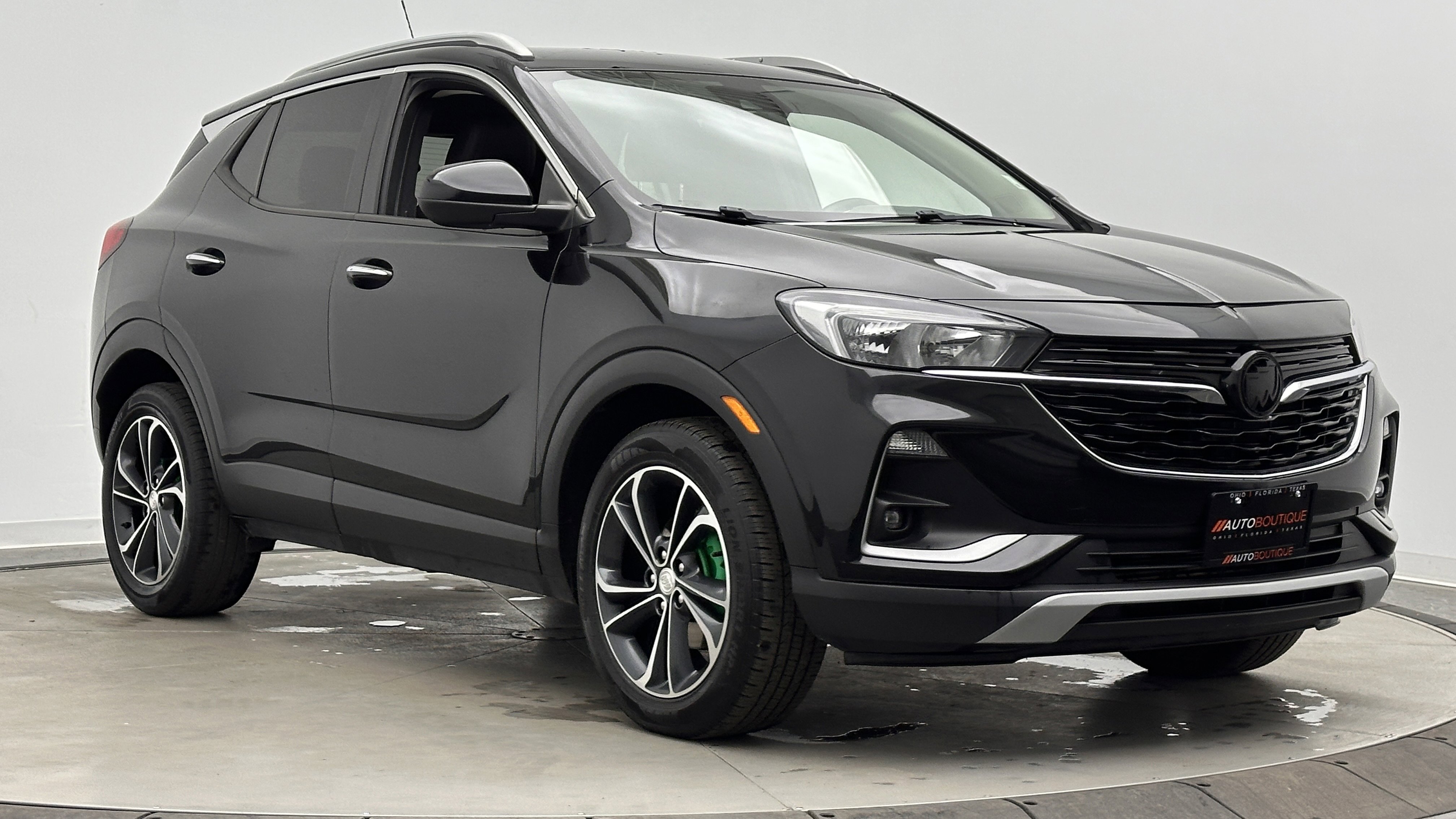 Used 2020 Buick Encore GX Select image 3