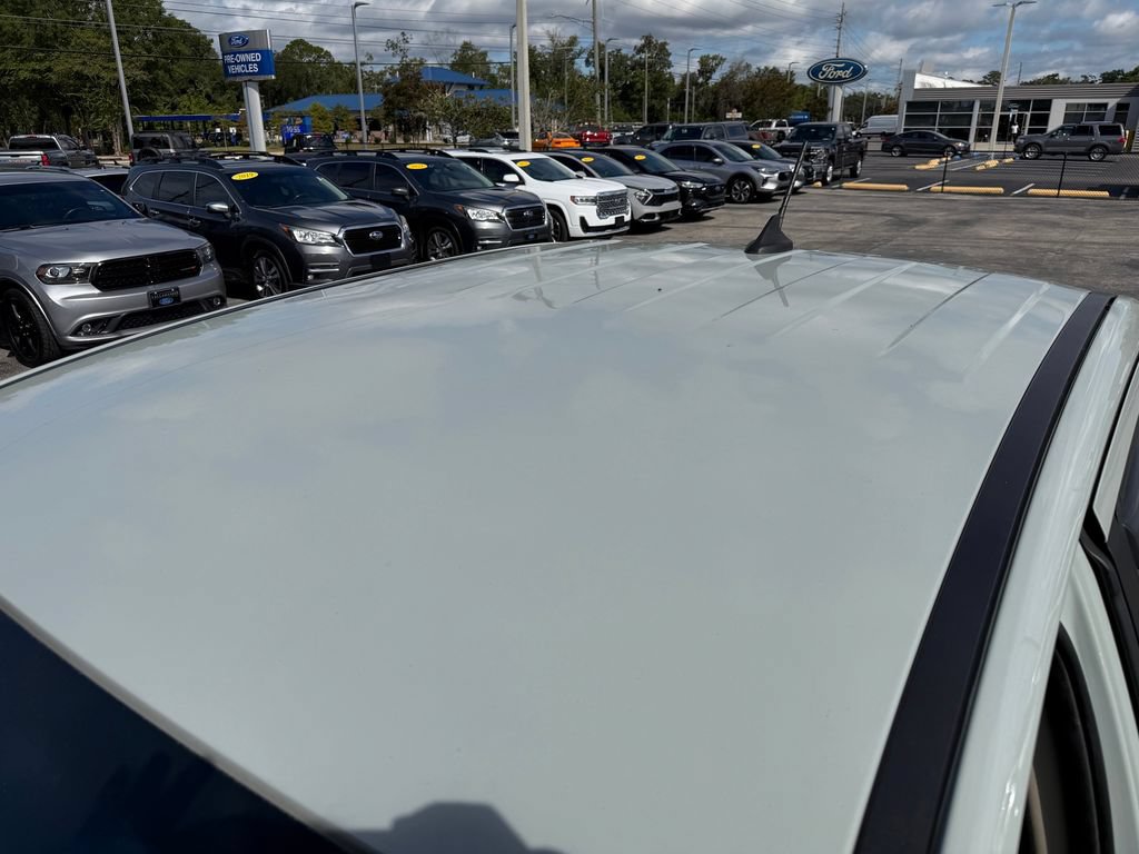 Used 2023 Ford Ranger Lariat w/ Tremor Off-Road Package AWD/4WD image 7