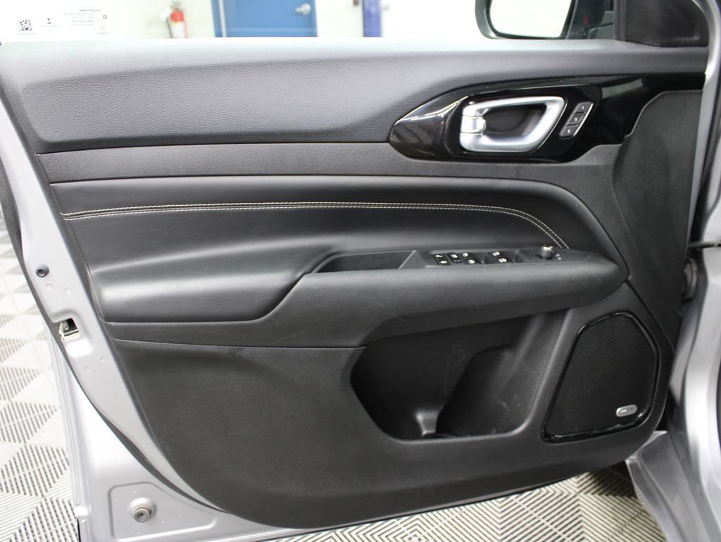 Used 2023 Jeep Compass High Altitude w/ Driver Assist Group I AWD/4WD image 62