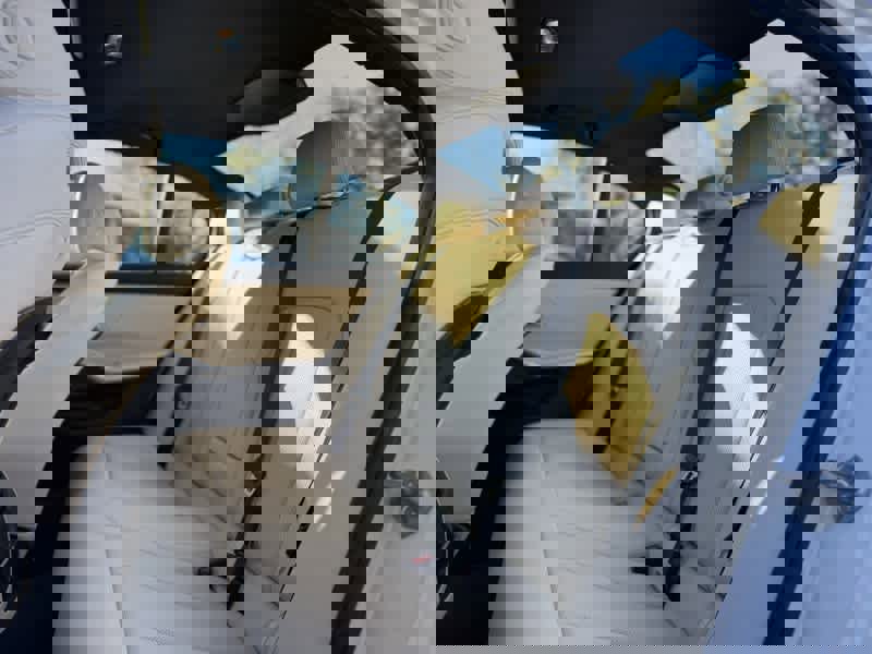 Certified 2025 BMW 330i Sedan w/ Premium Package image 16