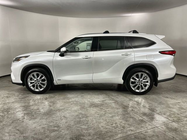 Used 2022 Toyota Highlander Limited image 5