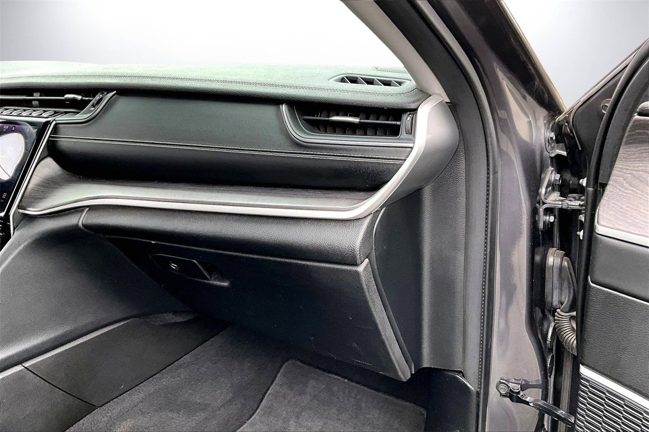 Certified 2021 Jeep Grand Cherokee L Limited w/ Trailer Tow Group (B) image 19