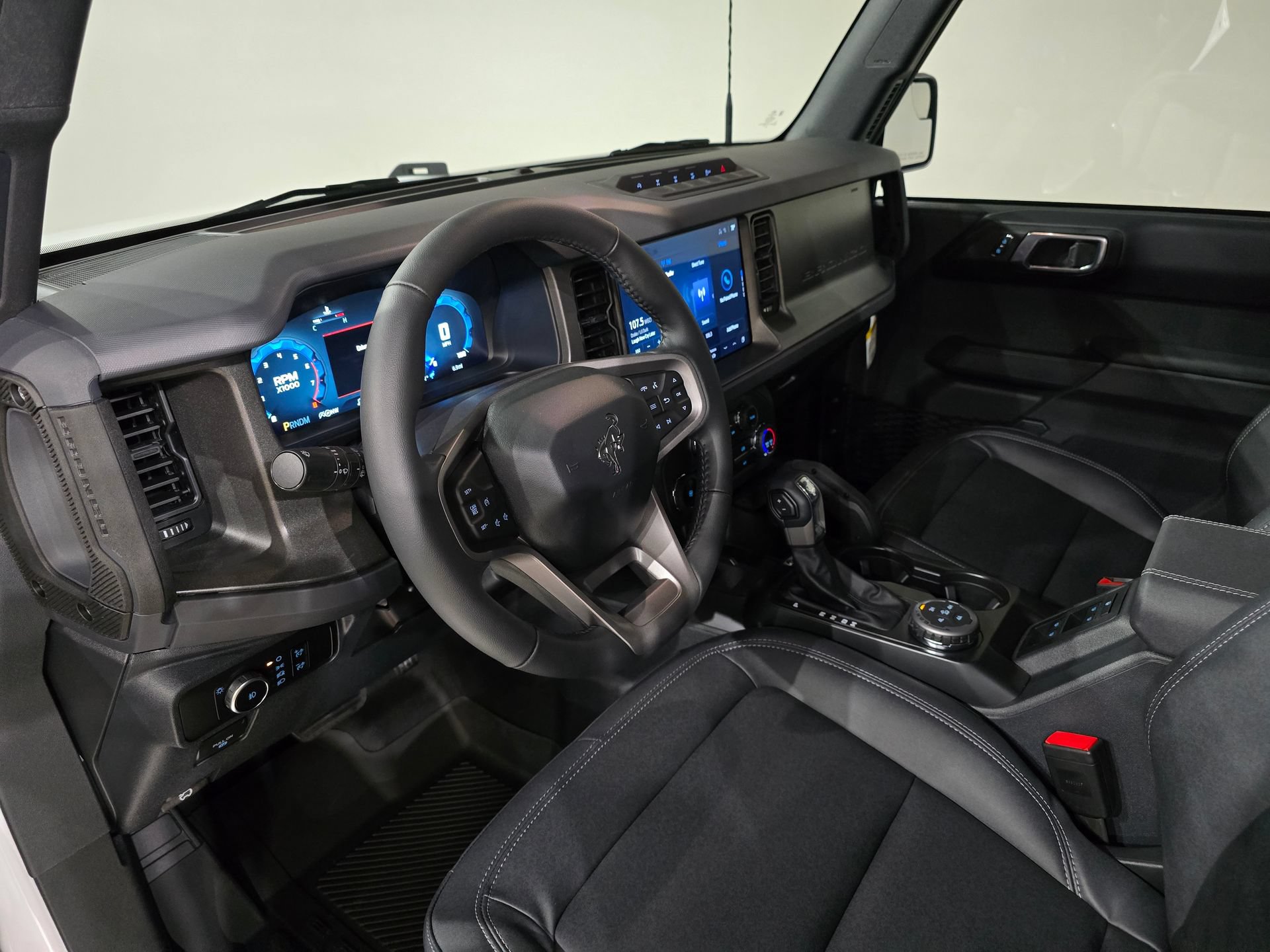 New 2025 Ford Bronco Badlands w/ Sasquatch Package AWD/4WD image 15