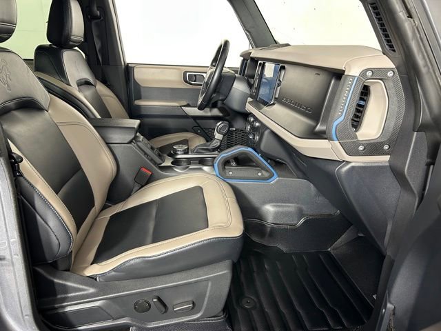 Used 2023 Ford Bronco Wildtrak image 10