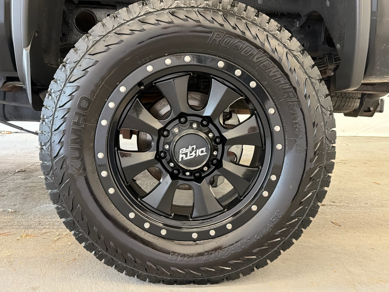 Used 2018 GMC Sierra 2500 SLT w/ Duramax Plus Package AWD/4WD image 10
