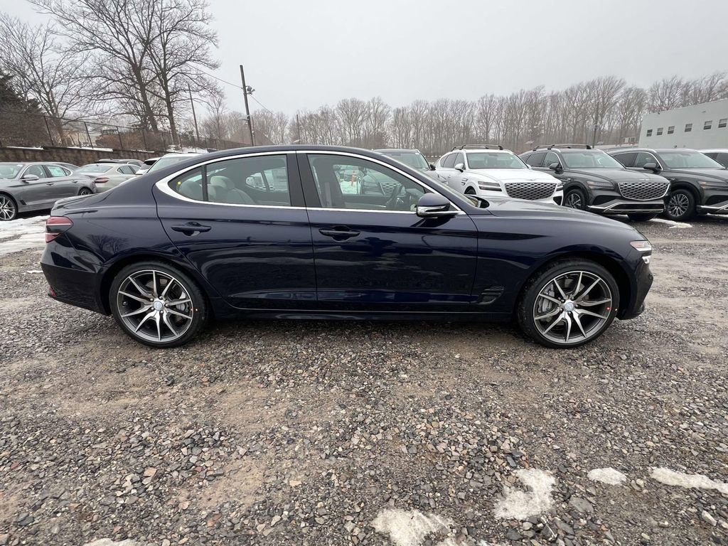 New 2026 Genesis G70 2.5T image 5