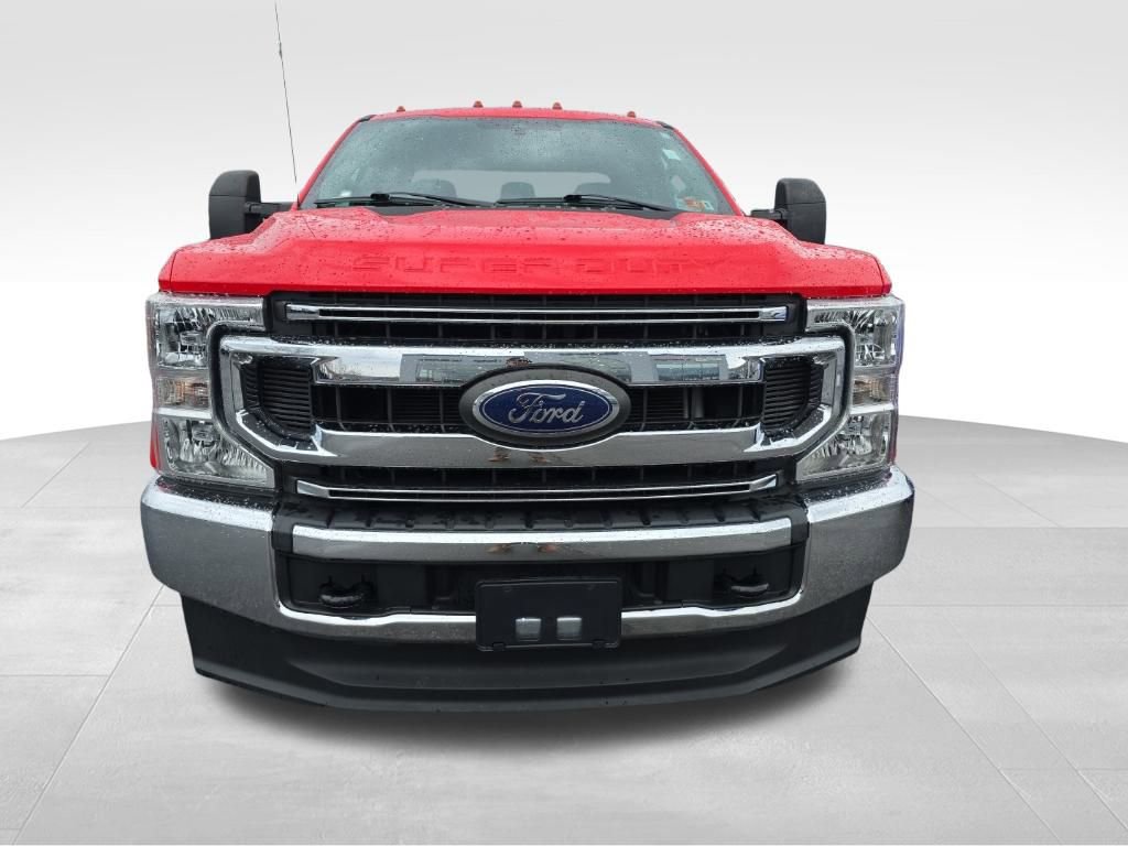 Used 2021 Ford F250 XL w/ STX Appearance Package image 2