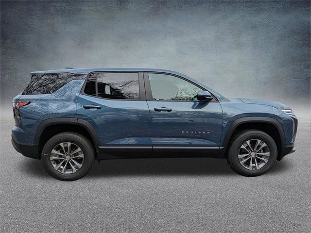 New 2026 Chevrolet Equinox LT image 3