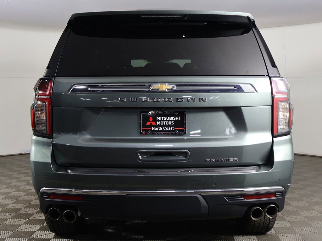 Used 2023 Chevrolet Suburban Premier AWD/4WD image 14
