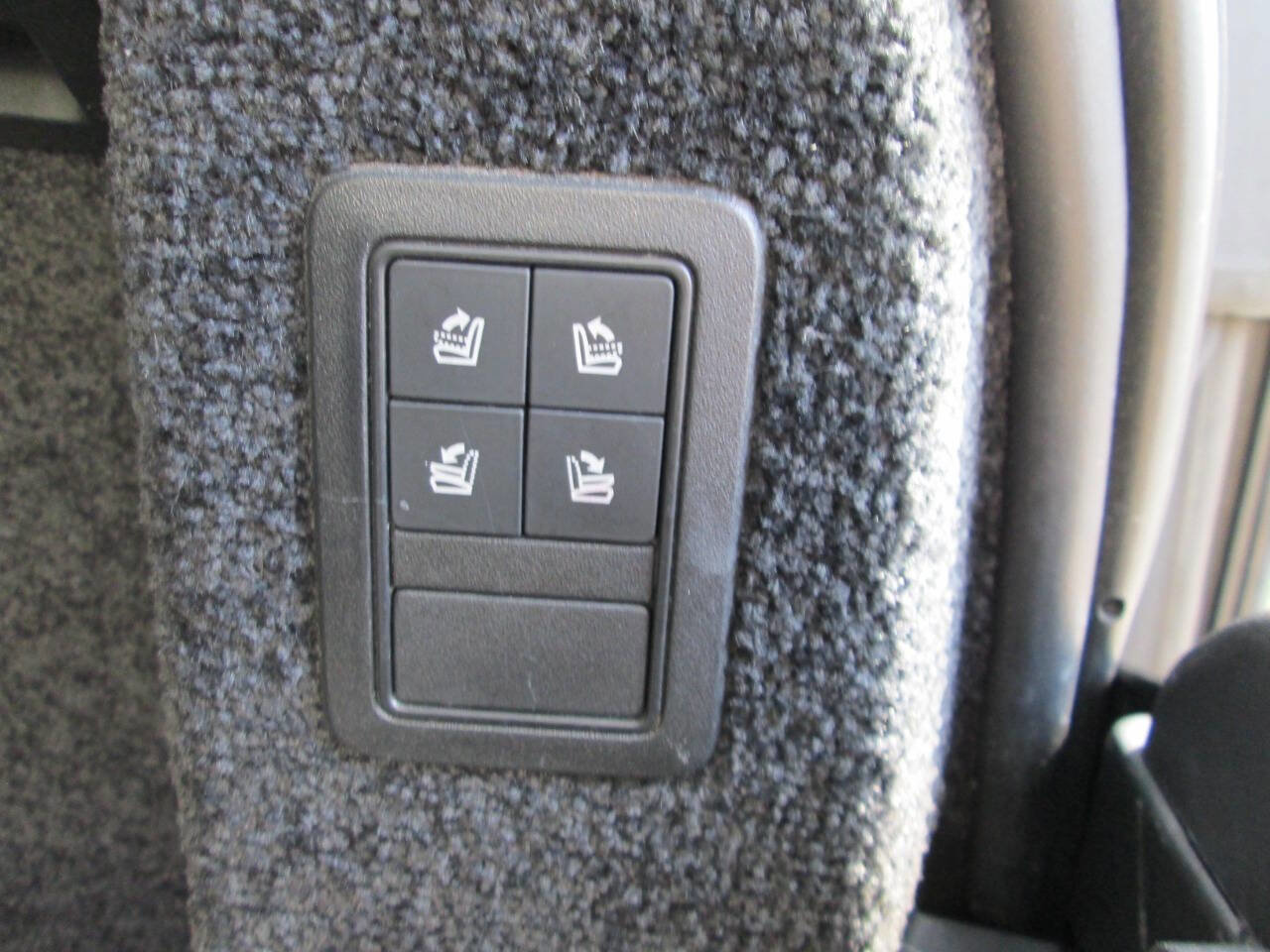 Used 2017 Land Rover Range Rover Supercharged image 18