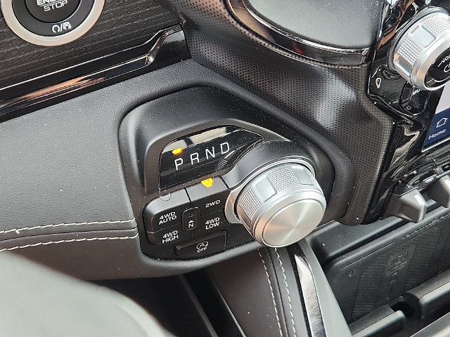 Used 2024 RAM 1500 Limited AWD/4WD image 9