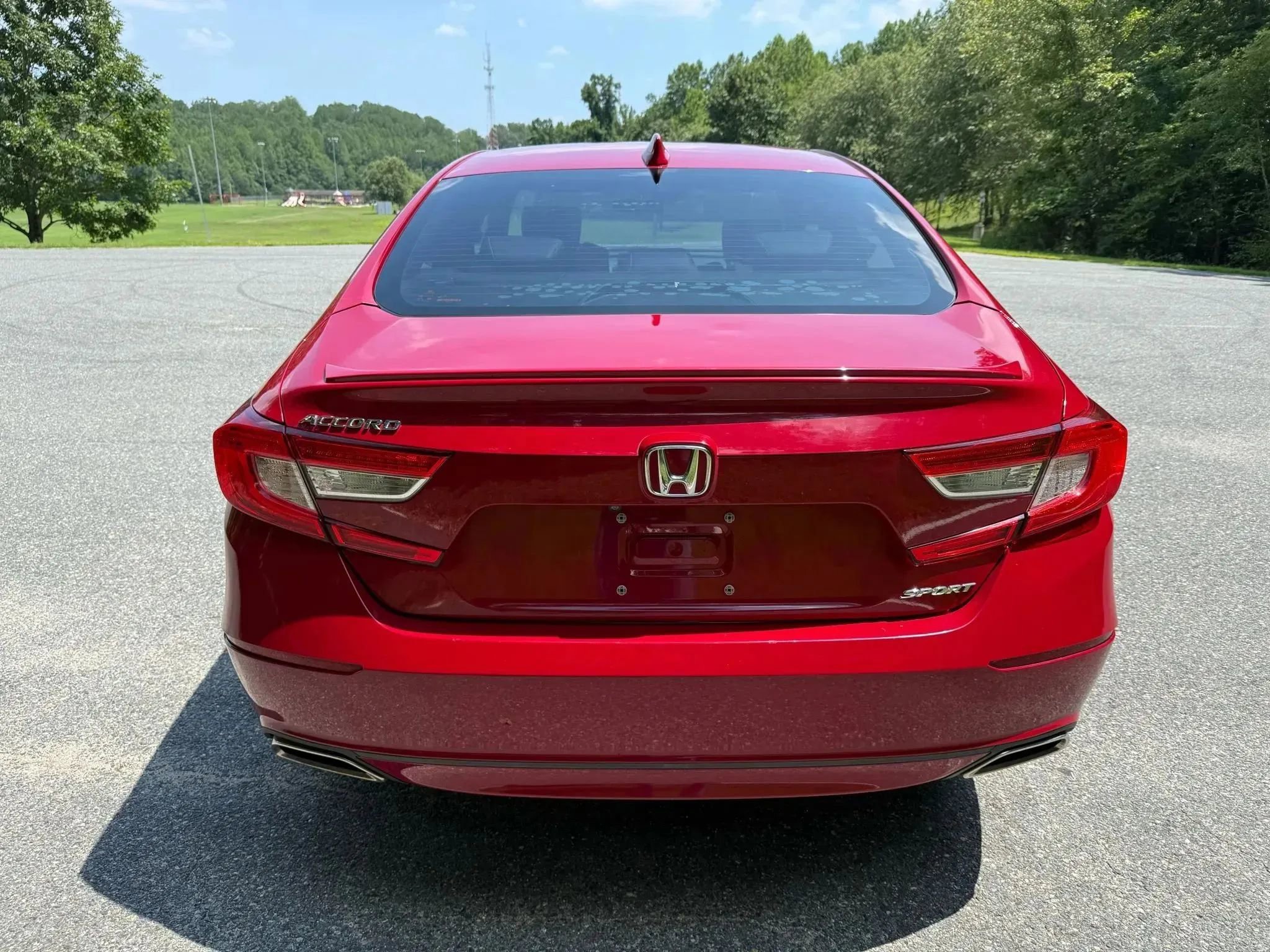 Used 2018 Honda Accord Sport image 9