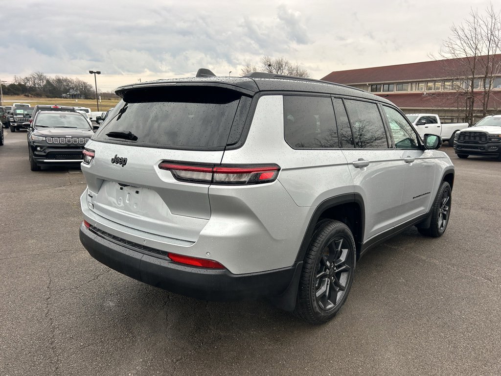 New 2025 Jeep Grand Cherokee L Limited w/ MOPAR Finishing Package image 9