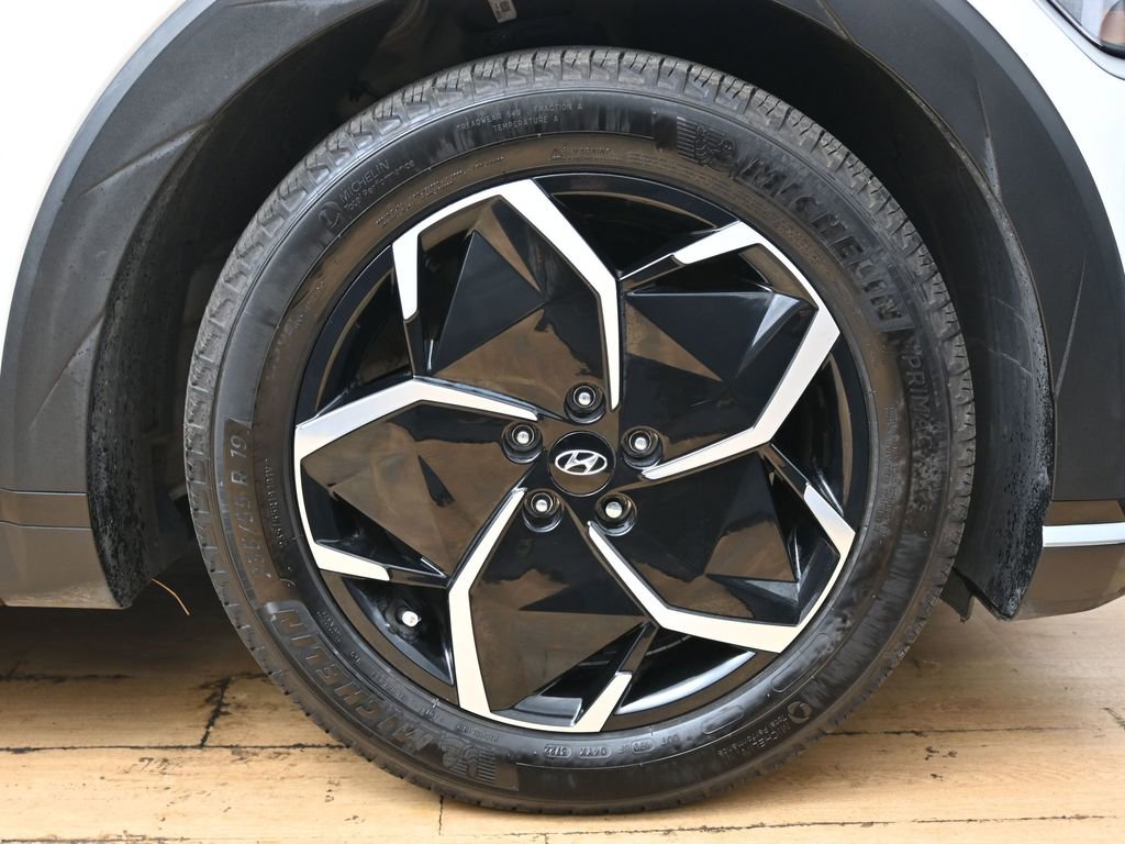 Used 2023 Hyundai Ioniq 5 SE w/ Cargo Package image 14