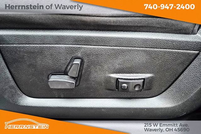 Used 2024 RAM 3500 Big Horn AWD/4WD image 21