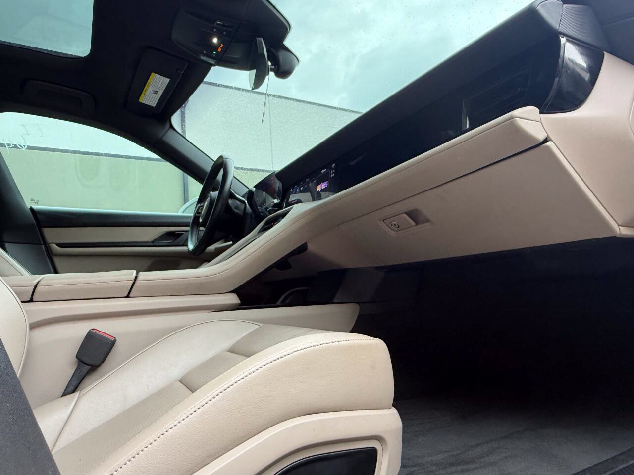 Used 2022 Porsche Taycan RWD image 23