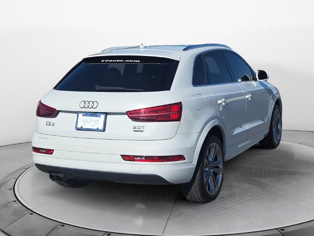 Used 2018 Audi Q3 2.0T Premium Plus w/ Premium Plus Package AWD/4WD image 5