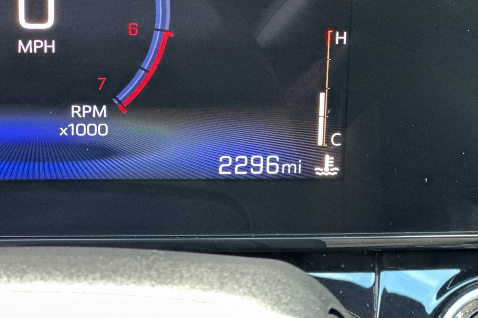 Used 2025 Chevrolet Trax RS w/ Driver Confidence Package image 3