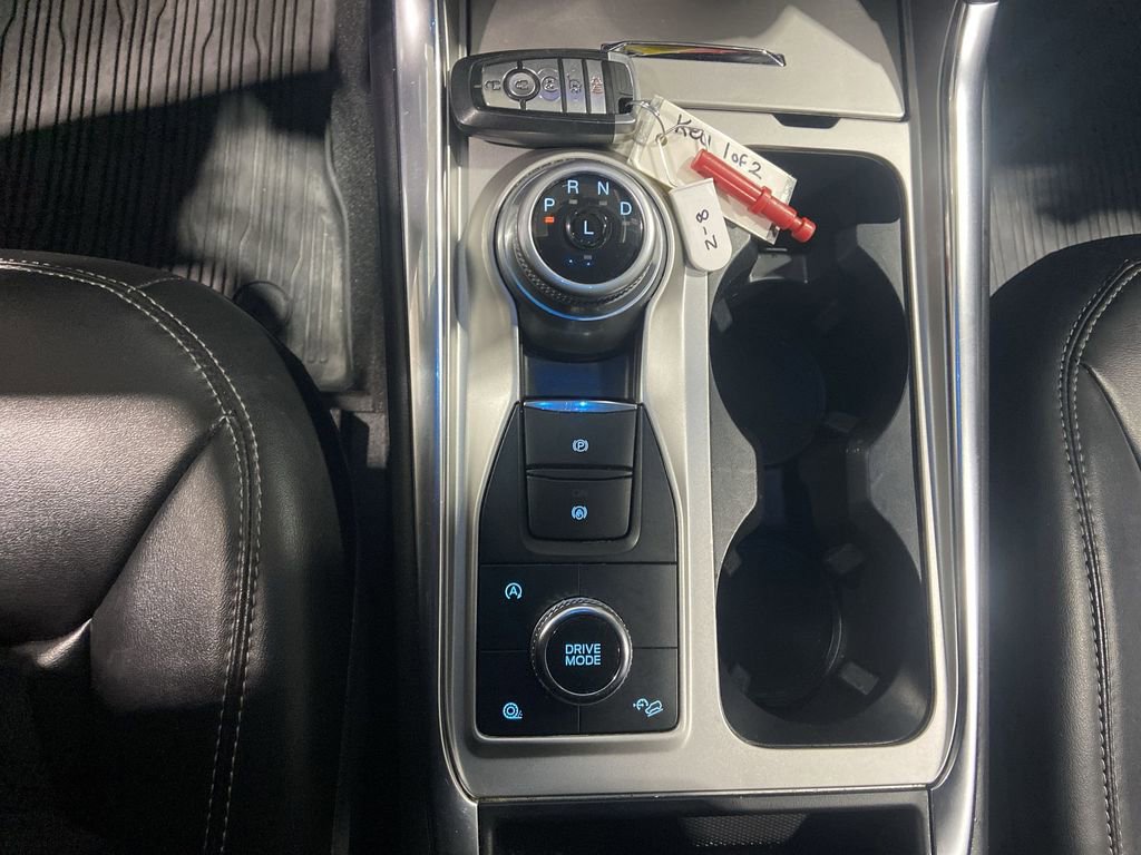 Used 2021 Ford Explorer XLT w/ Equipment Group 202A image 16