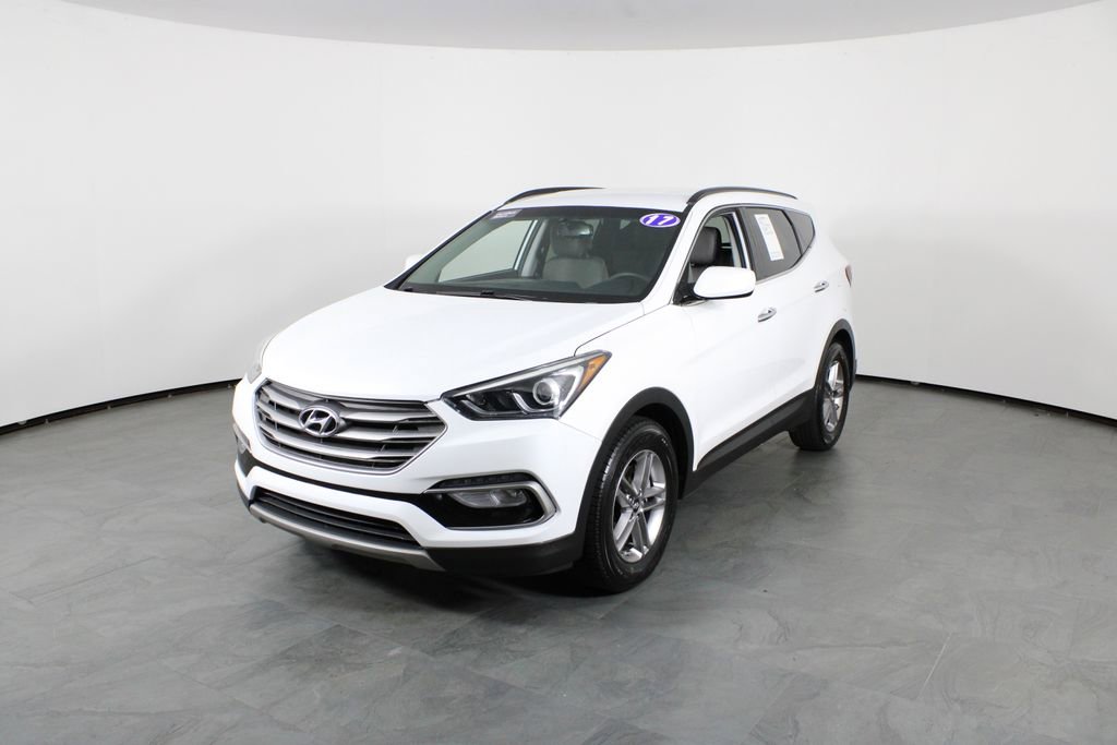 Used 2017 Hyundai Santa Fe Sport image 2
