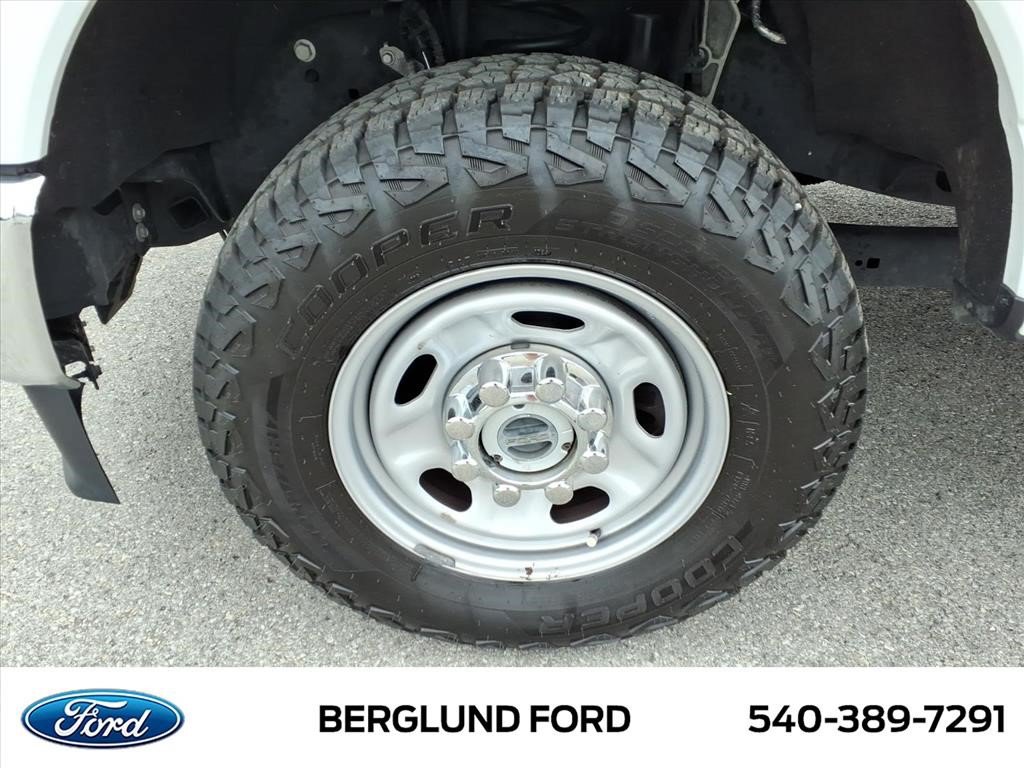 Used 2023 Ford F250 XL w/ 360-Degree Camera Package AWD/4WD image 11