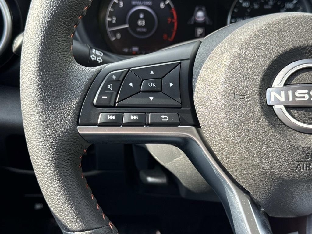 Used 2024 Nissan Kicks SR FWD image 10
