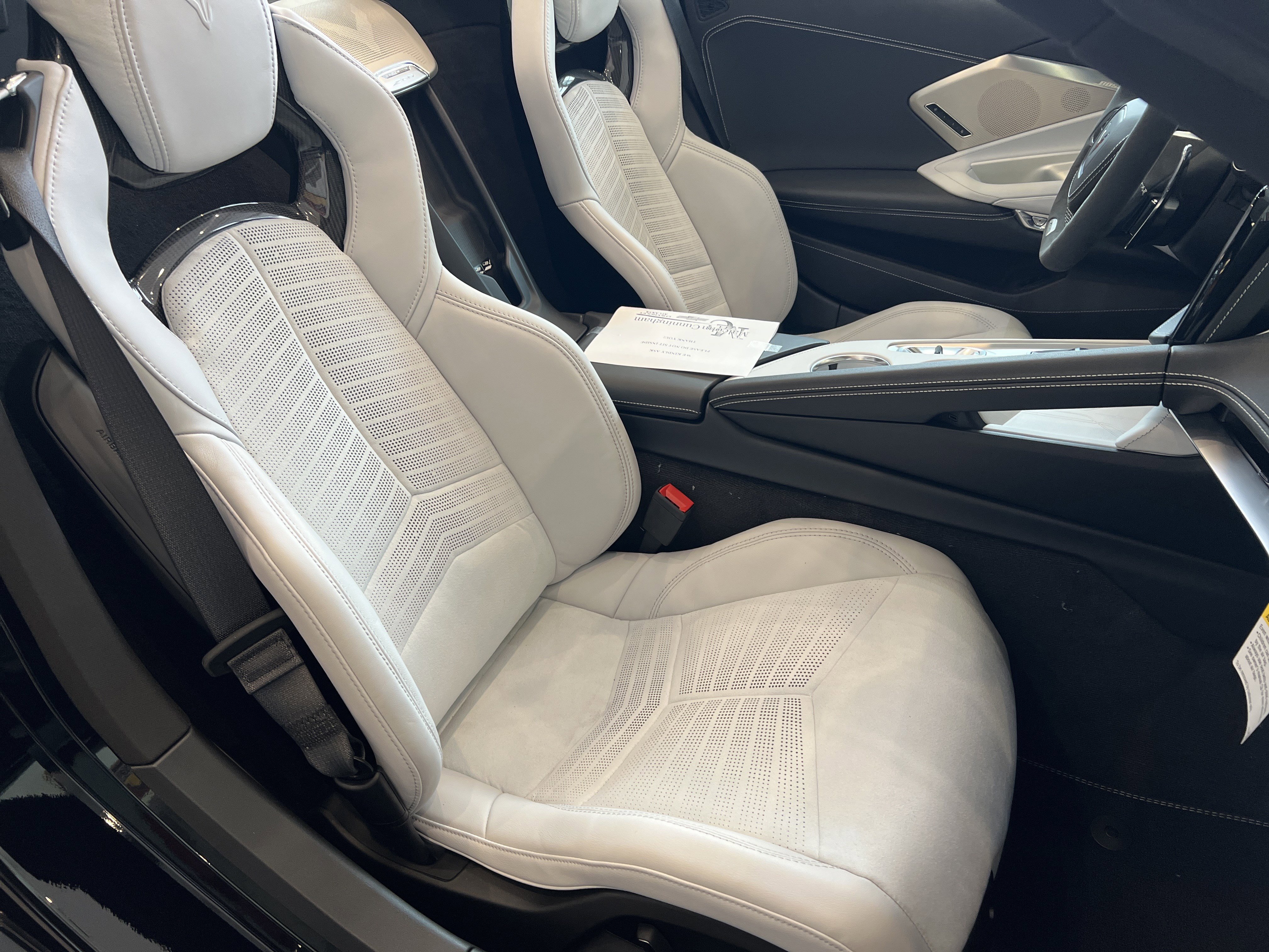 New 2026 Chevrolet Corvette Z06 w/ LPO, Roadside Safety Package image 17