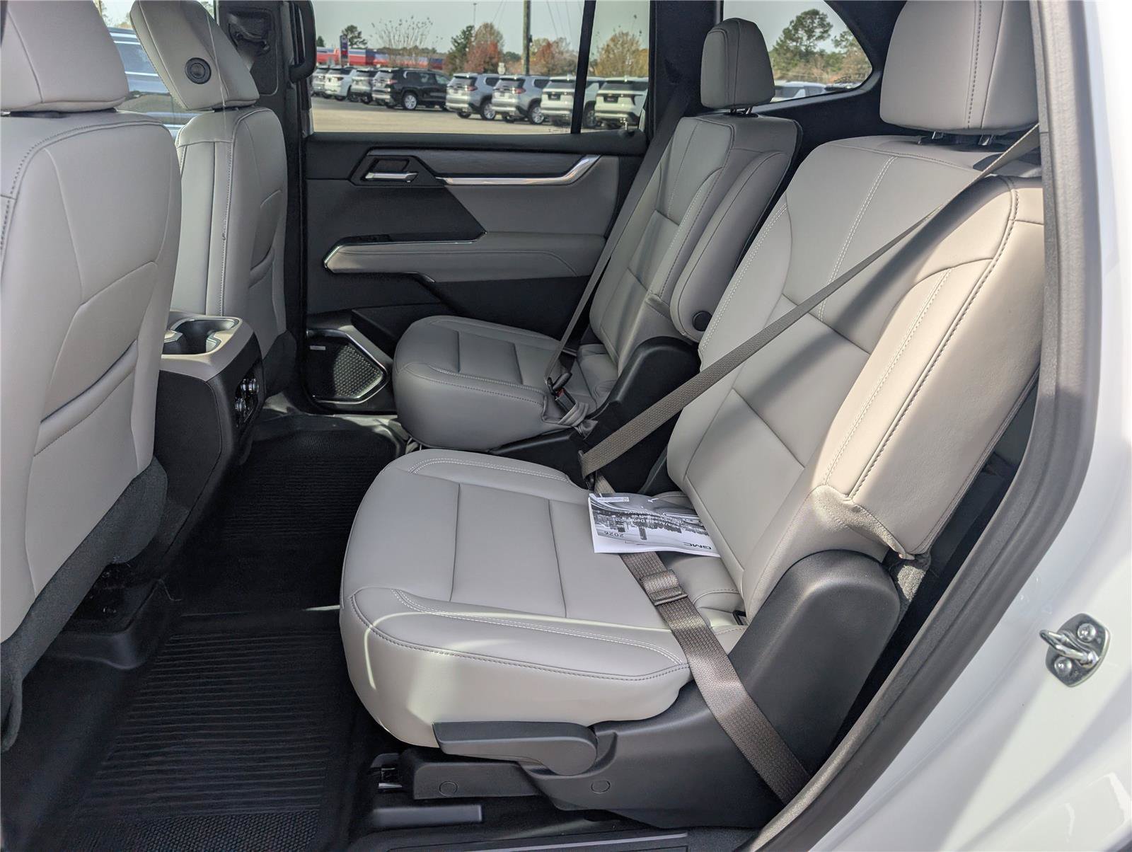 New 2026 GMC Acadia Elevation w/ Elevation Premium Package FWD image 28