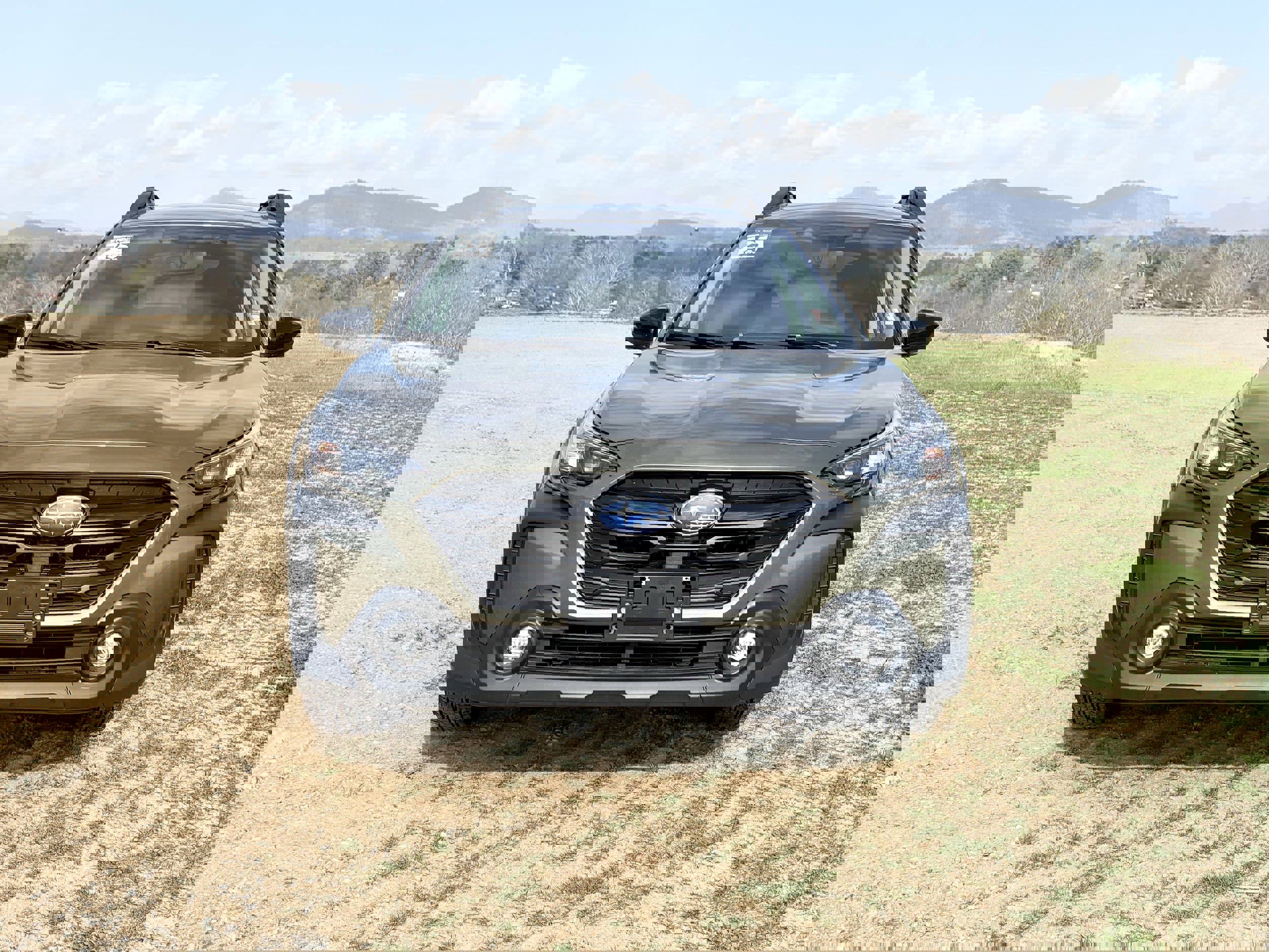 Used 2025 Subaru Outback Onyx Edition image 2