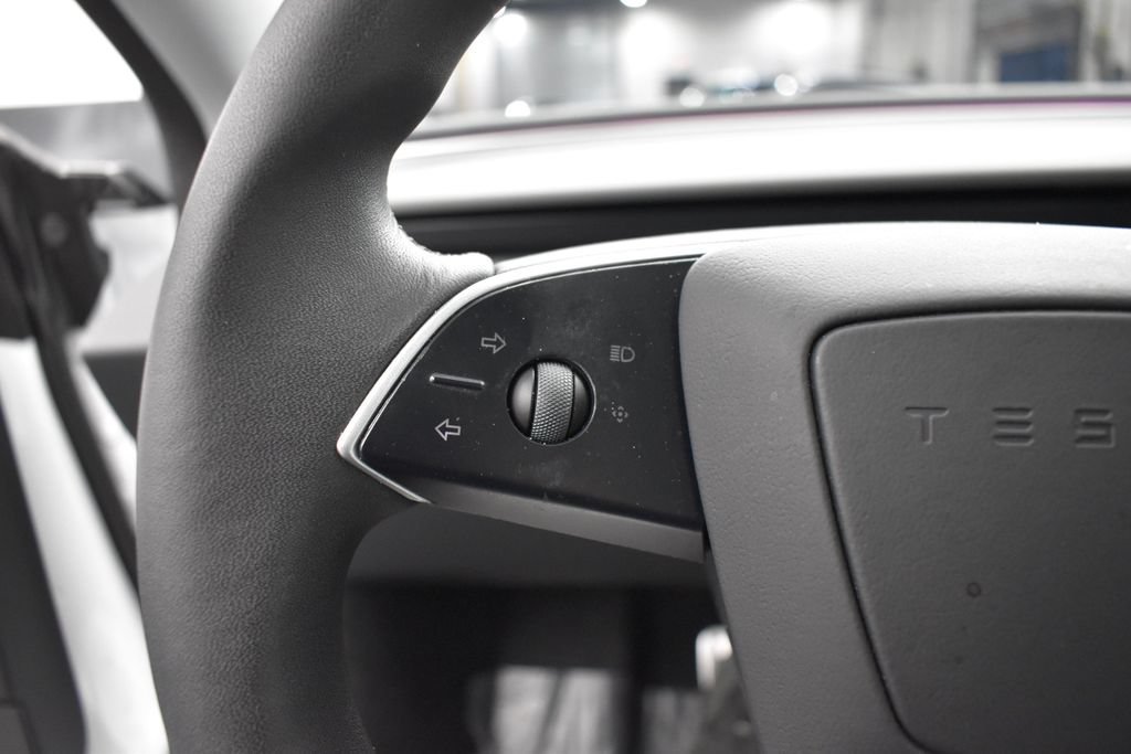Used 2024 Tesla Model 3 Performance AWD/4WD image 7