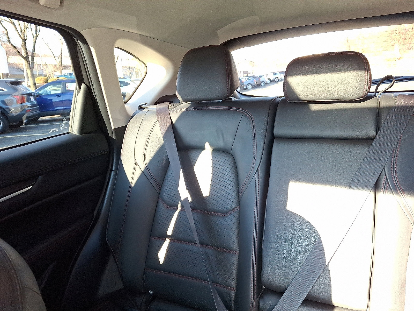 Used 2023 MAZDA CX-5 Carbon Edition image 18