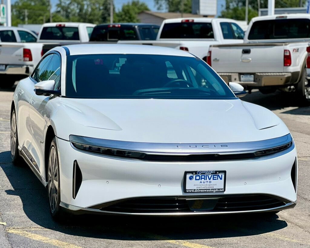 Used 2025 Lucid Air Pure RWD image 6