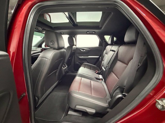 Certified 2019 Chevrolet Blazer RS w/ Sun and Wheels Package AWD/4WD image 24
