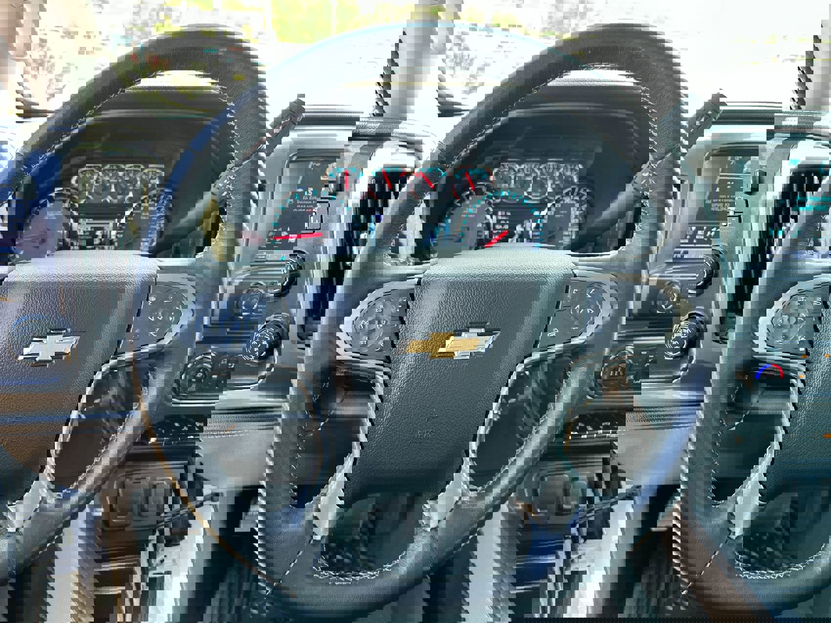 Used 2019 Chevrolet Silverado 2500 LTZ w/ Duramax Plus Package AWD/4WD image 14