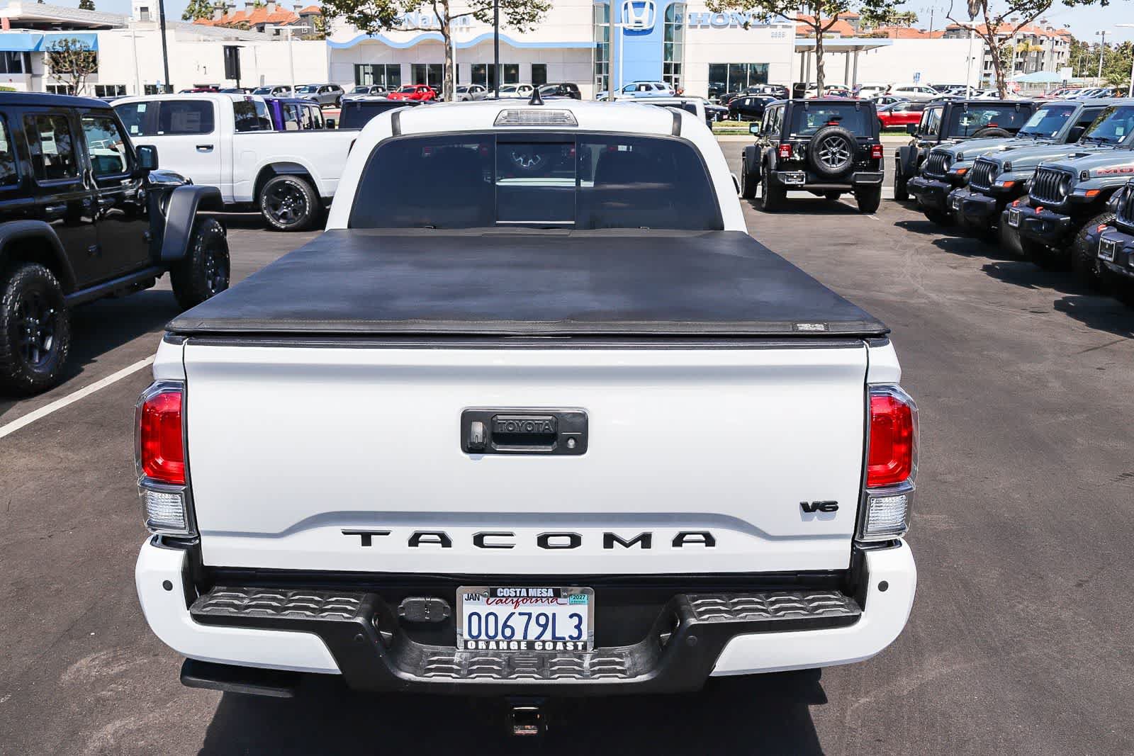 Used 2022 Toyota Tacoma TRD Sport w/ Technology Package RWD image 26