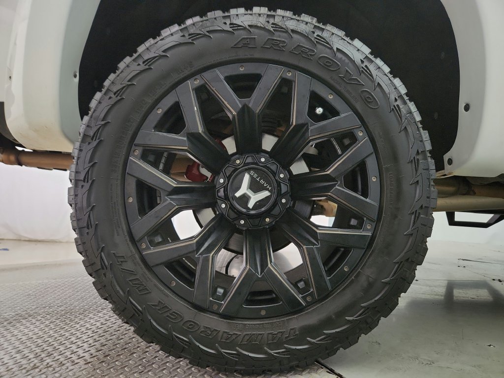 Used 2019 Chevrolet Silverado 1500 RST w/ True North Edition AWD/4WD image 33