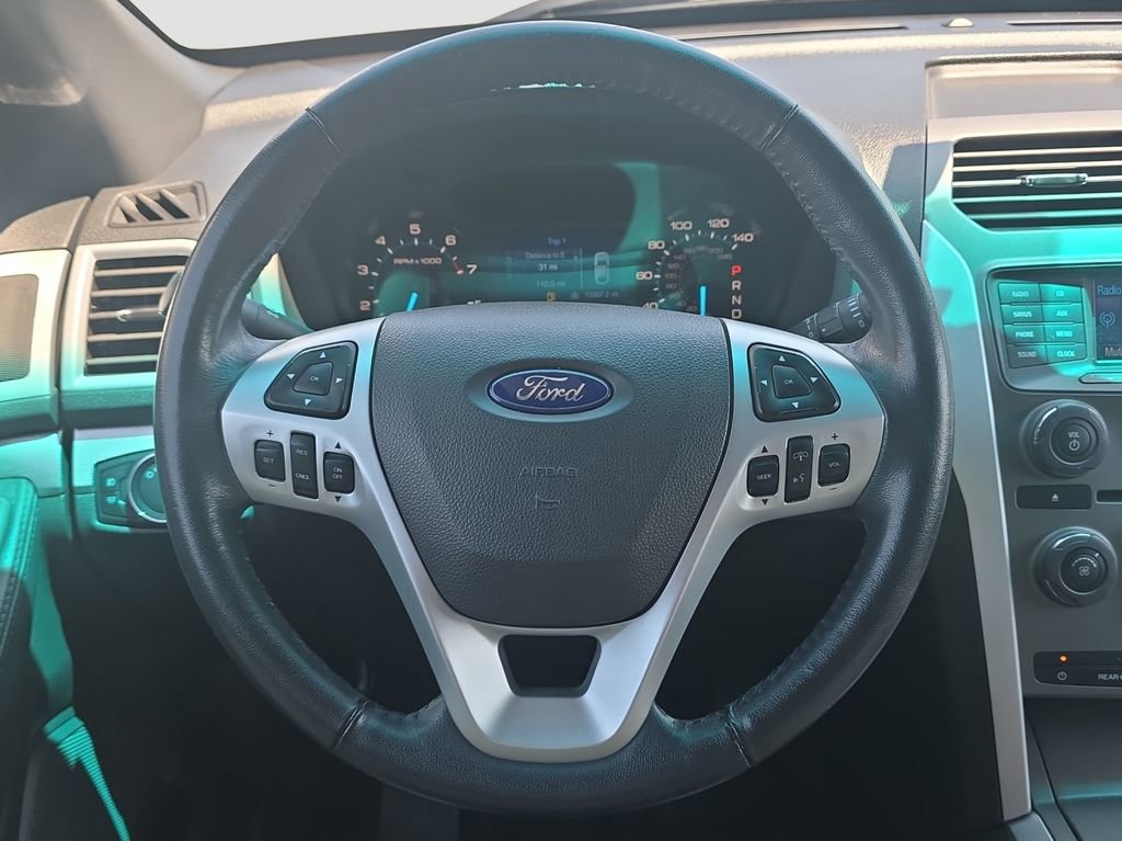 Used 2014 Ford Explorer XLT AWD/4WD image 9