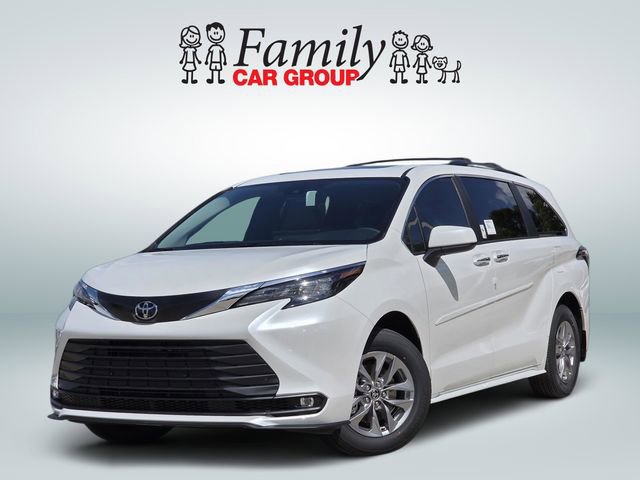 New 2026 Toyota Sienna XLE