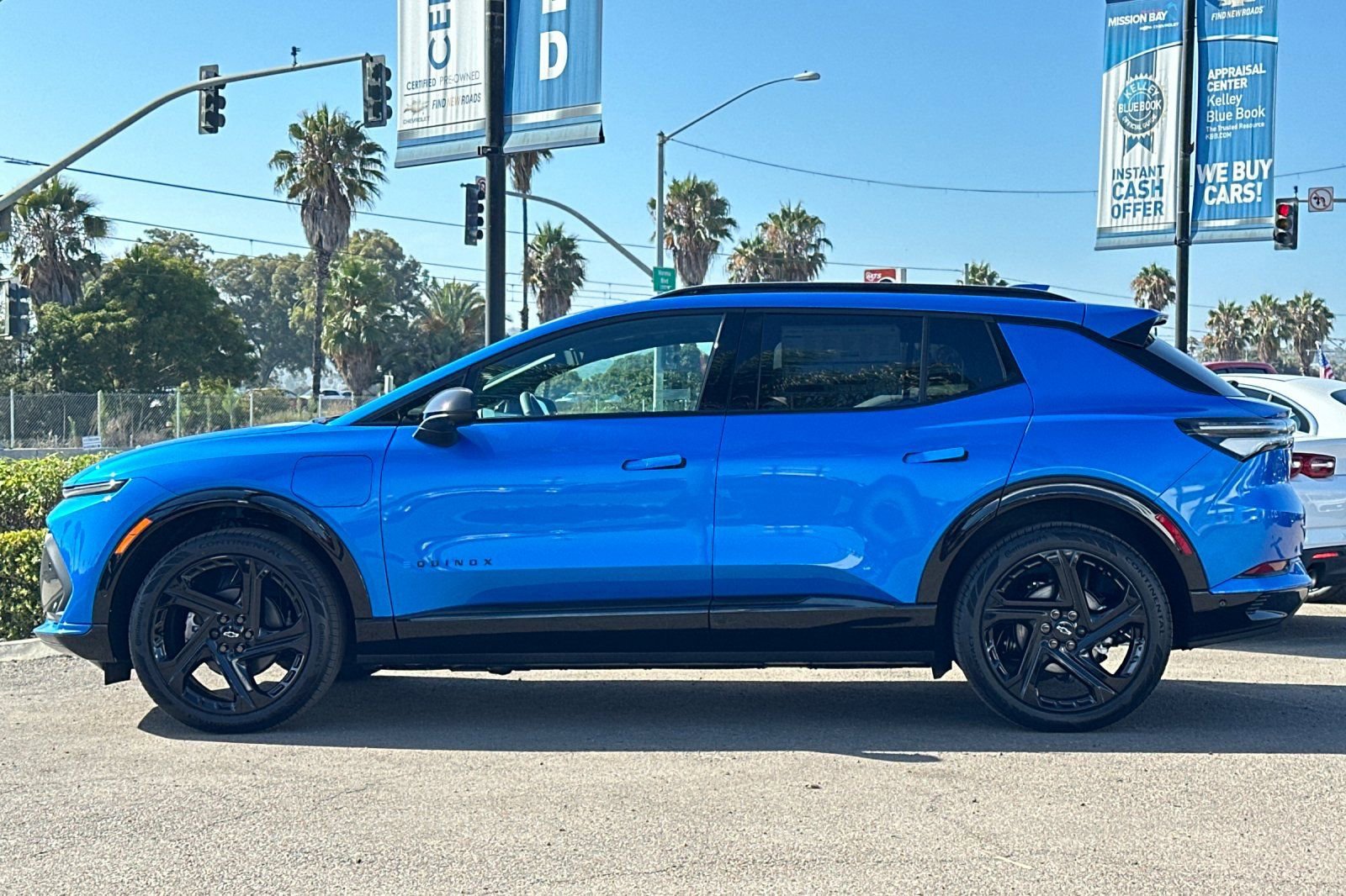 New 2025 Chevrolet Equinox EV RS w/ Active Safety Package 3 AWD/4WD image 7
