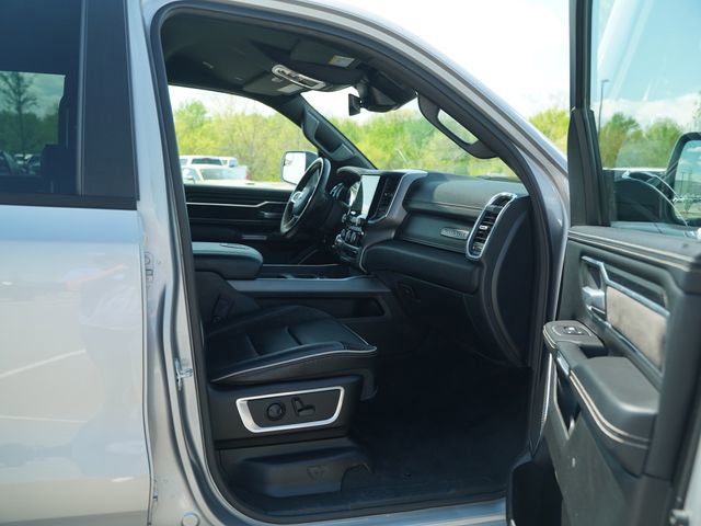 Used 2024 RAM 1500 Laramie AWD/4WD image 18